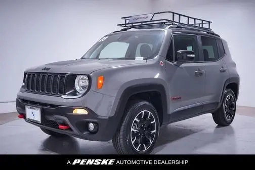2023 Jeep Renegade Trailhawk 4WD photo