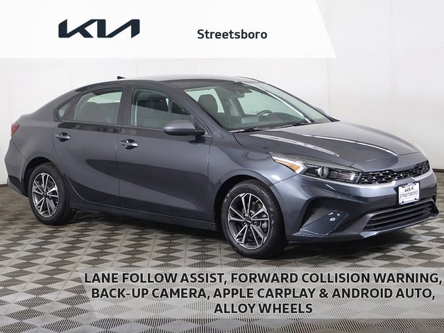 2023 Kia Forte LXS FWD photo