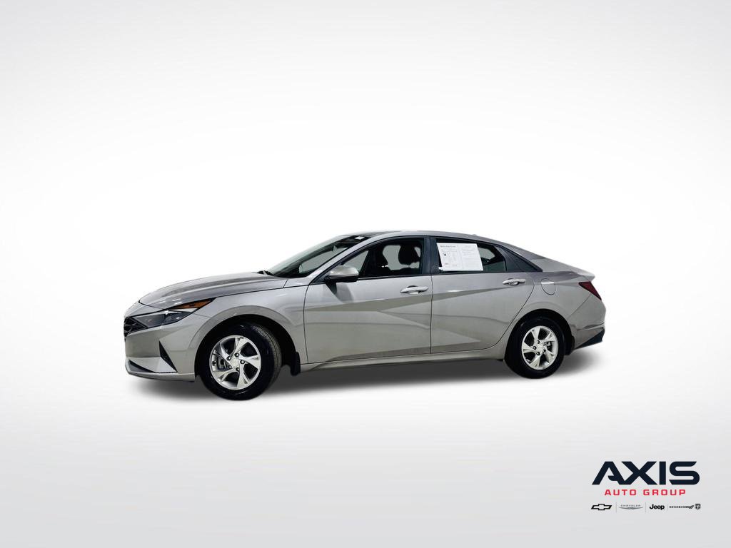 2023 Hyundai Elantra SE FWD photo