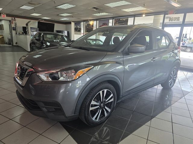 2020 Nissan Kicks SV FWD photo