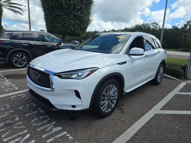 2023 Infiniti QX50 LUXE FWD photo