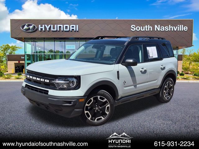 2023 Ford Bronco Sport Outer Banks 4WD photo