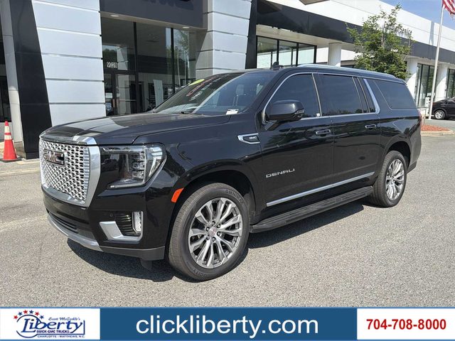 2023 GMC Yukon XL Denali 4WD photo