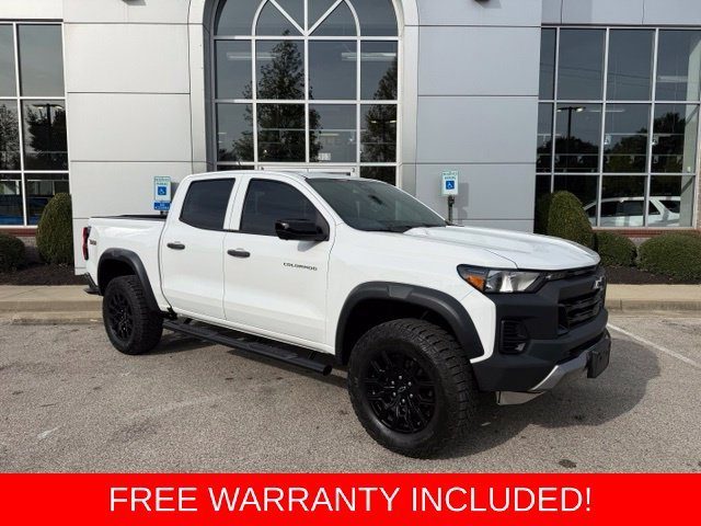 2023 Chevrolet Colorado 4WD Trail Boss 4WD photo