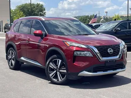 2023 Nissan Rogue Platinum FWD photo