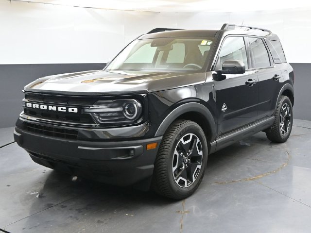 2021 Ford Bronco Sport Outer Banks 4WD photo