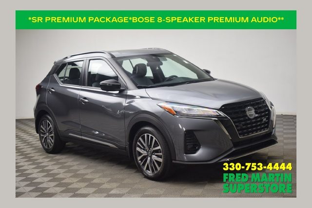 2021 Nissan Kicks SR FWD photo