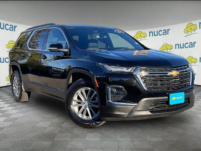 2023 Chevrolet Traverse LT Cloth AWD photo