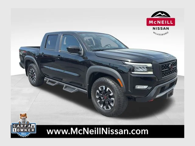 2023 Nissan Frontier PRO-4X 4WD photo
