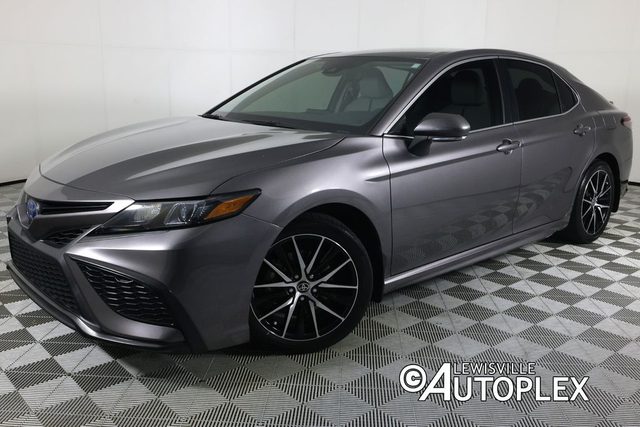 2023 Toyota Camry Hybrid SE FWD photo