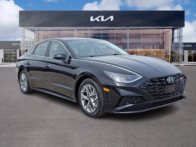 2023 Hyundai Sonata SEL FWD photo