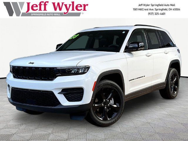 2023 Jeep Grand Cherokee Altitude 4WD photo