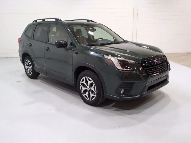 2023 Subaru Forester Premium AWD photo