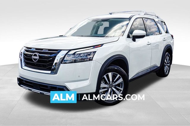 2023 Nissan Pathfinder SL 4WD photo