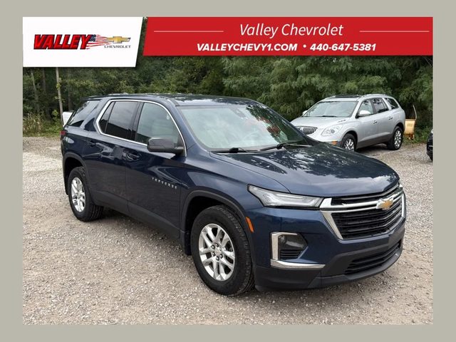 2023 Chevrolet Traverse LS FWD photo