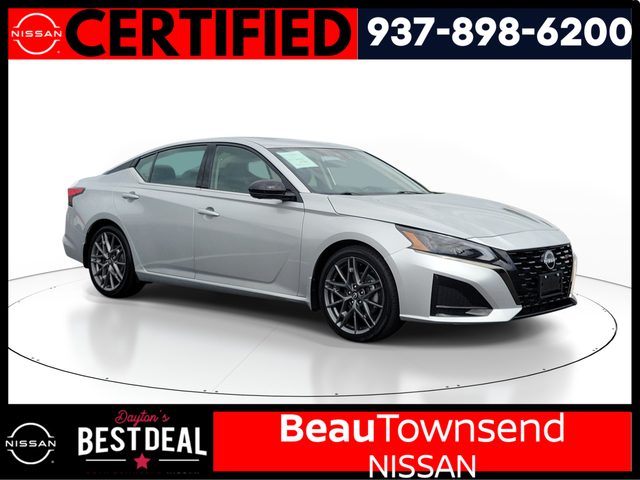 2023 Nissan Altima 2.0 SR FWD photo
