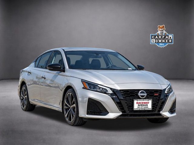2023 Nissan Altima 2.5 SR FWD photo