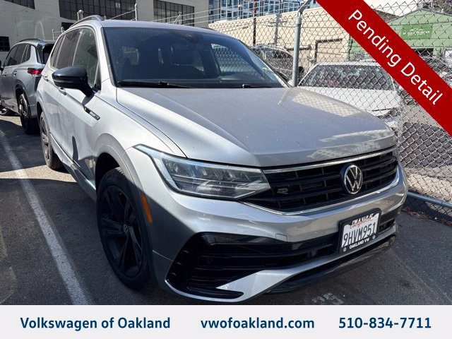 2023 Volkswagen Tiguan SE R-Line Black FWD photo