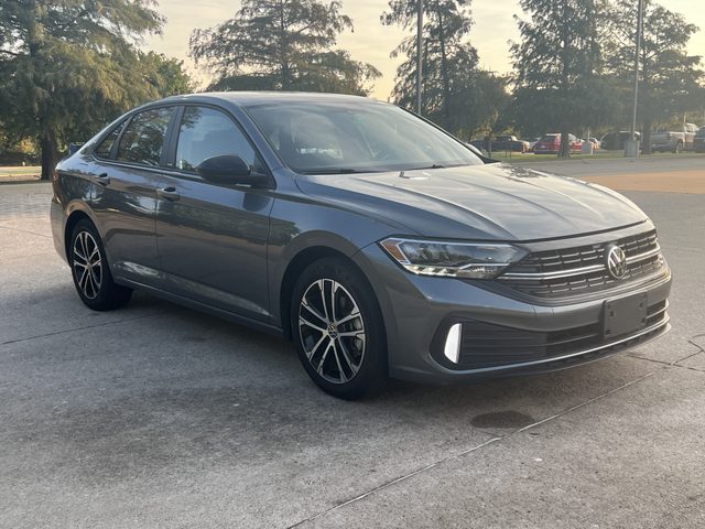 2023 Volkswagen Jetta Sport FWD photo