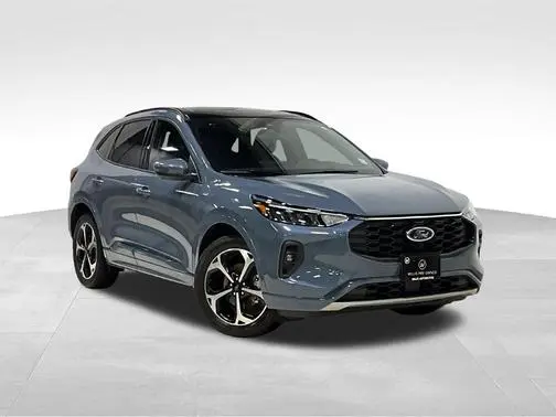 2023 Ford Escape ST-Line Select AWD photo
