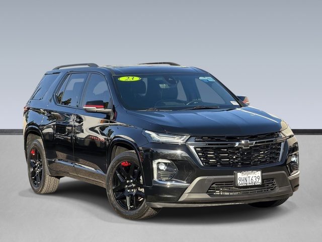 2023 Chevrolet Traverse Premier FWD photo