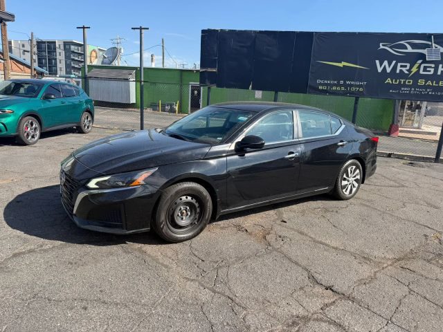 2023 Nissan Altima 2.5 S FWD photo