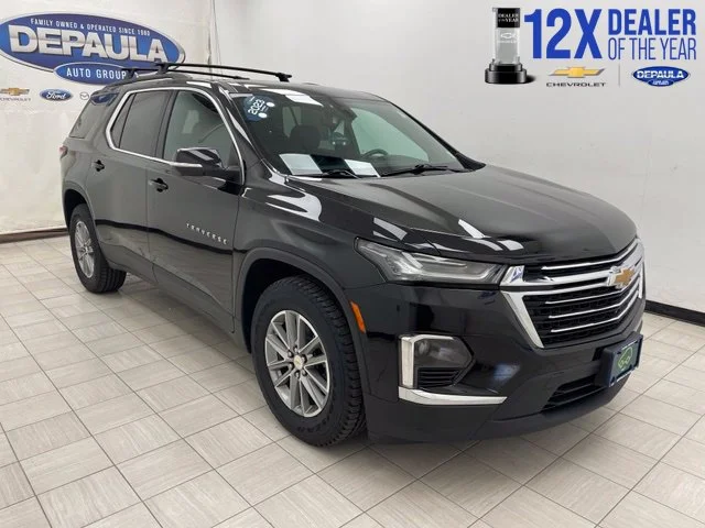 2023 Chevrolet Traverse LT Cloth AWD photo