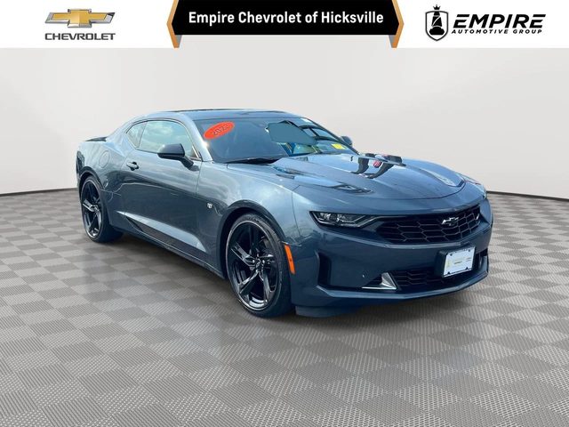 2023 Chevrolet Camaro 3LT RWD photo