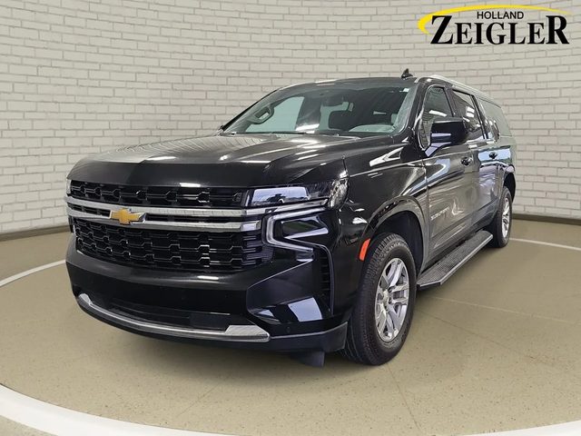 2023 Chevrolet Suburban LS 4WD photo