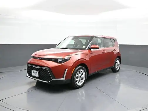 2023 Kia Soul LX FWD photo