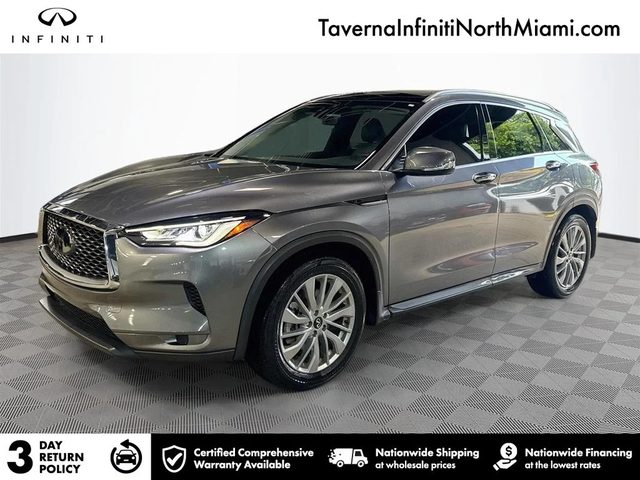 2023 Infiniti QX50 LUXE FWD photo