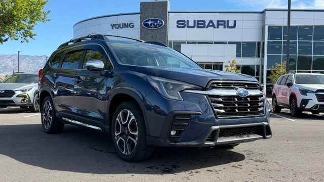 2023 Subaru Ascent Limited AWD photo