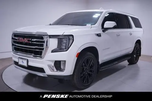 2023 GMC Yukon XL SLT RWD photo