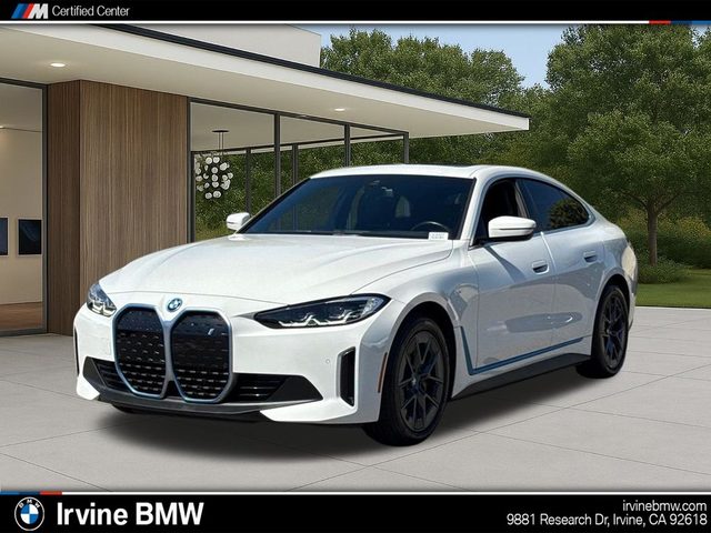 2023 BMW i4 eDrive40 RWD photo