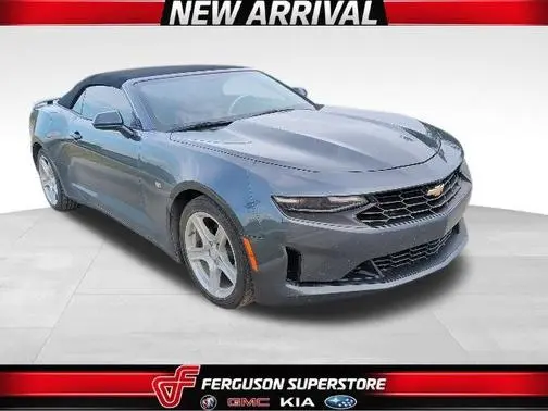 2021 Chevrolet Camaro 1LT RWD photo