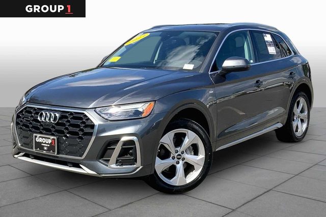 2023 Audi Q5 S line Premium Plus AWD photo