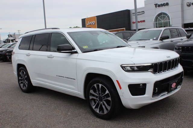 2023 Jeep Grand Cherokee L Overland 4WD photo