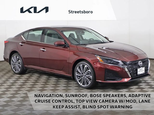 2023 Nissan Altima 2.5 SL AWD photo