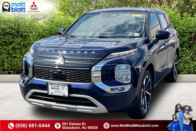 2023 Mitsubishi Outlander SE AWD photo