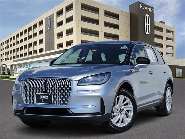 2023 Lincoln Corsair Standard FWD photo