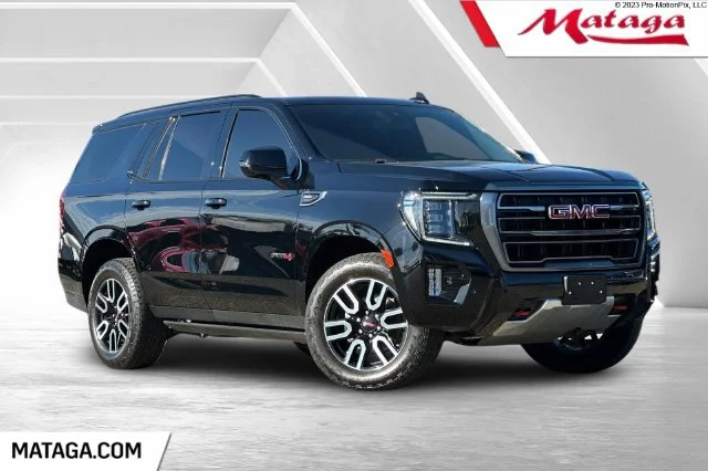 2023 GMC Yukon AT4 4WD photo