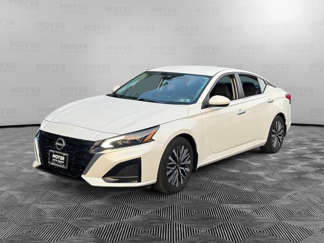 2023 Nissan Altima 2.5 SV FWD photo