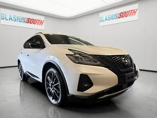2023 Nissan Murano SV AWD photo