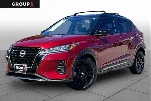 2023 Nissan Kicks SR FWD photo
