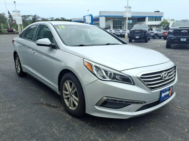 2015 Hyundai Sonata 2.4L SE FWD photo