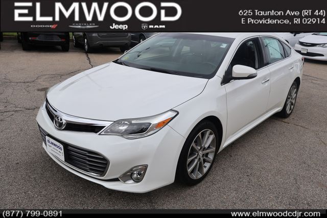 2015 Toyota Avalon XLE Touring FWD photo