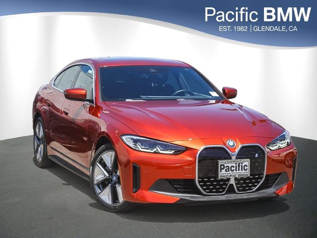 2023 BMW i4 eDrive35 RWD photo