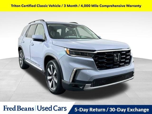 2023 Honda Pilot Touring AWD photo