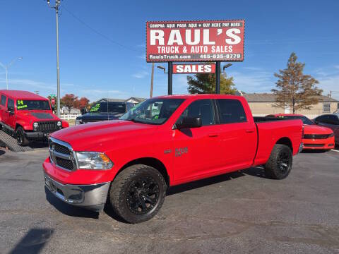 2020 Ram 1500 SLT 4WD photo