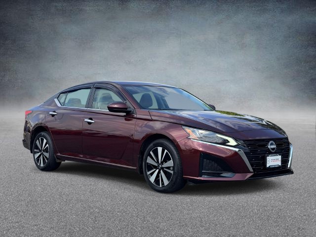 2023 Nissan Altima 2.5 SV AWD photo